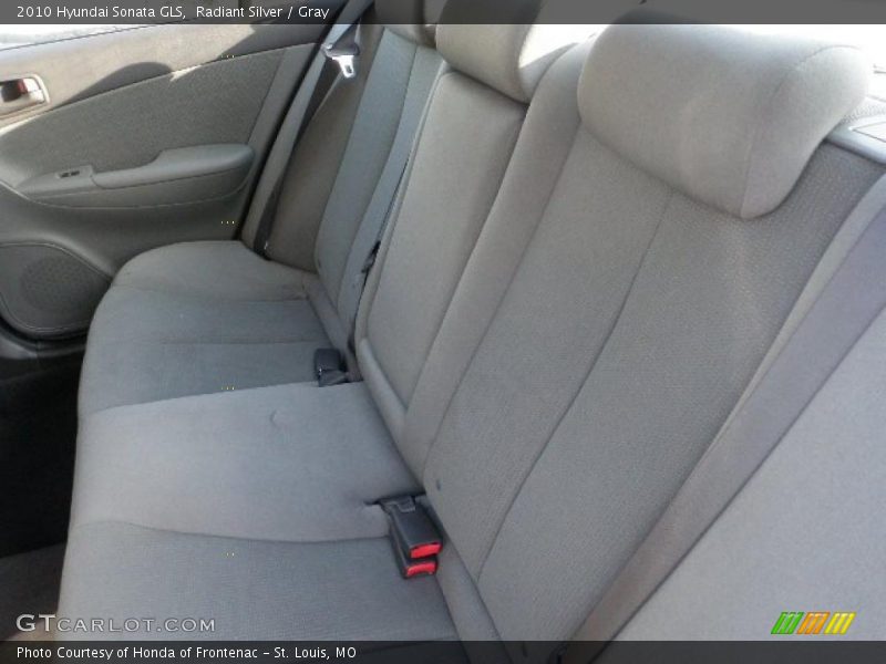Radiant Silver / Gray 2010 Hyundai Sonata GLS