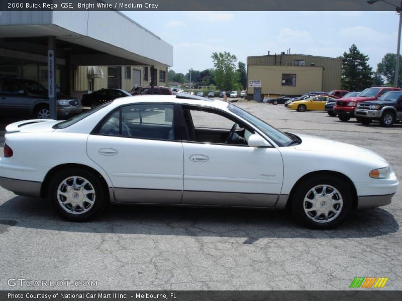 Bright White / Medium Gray 2000 Buick Regal GSE