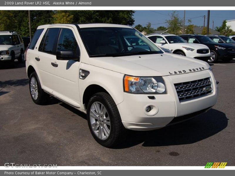 Alaska White / Almond 2009 Land Rover LR2 HSE