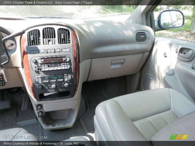 Onyx Green Pearl / Taupe 2003 Chrysler Town & Country LXi