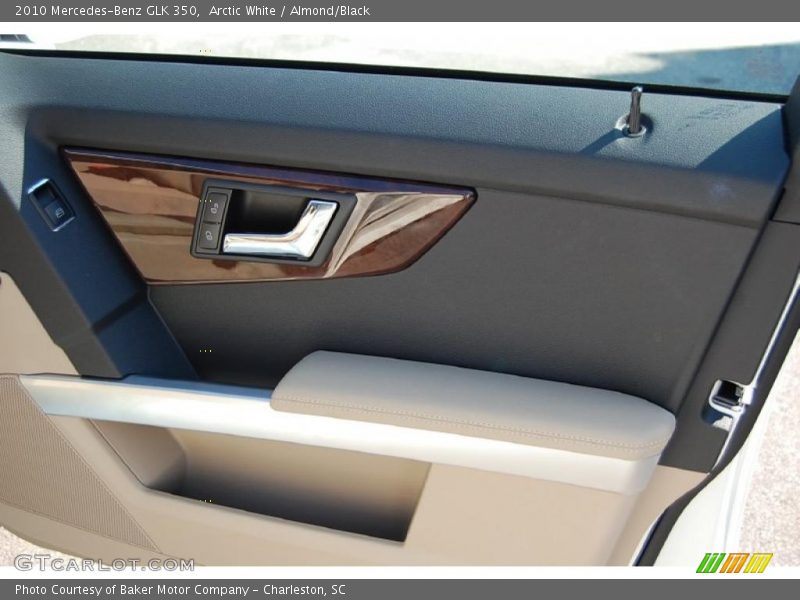 Arctic White / Almond/Black 2010 Mercedes-Benz GLK 350