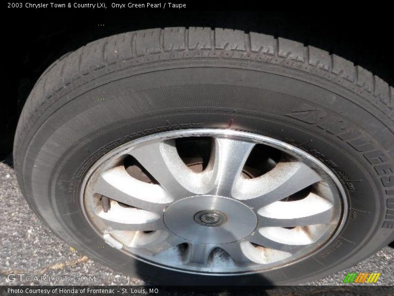 Onyx Green Pearl / Taupe 2003 Chrysler Town & Country LXi