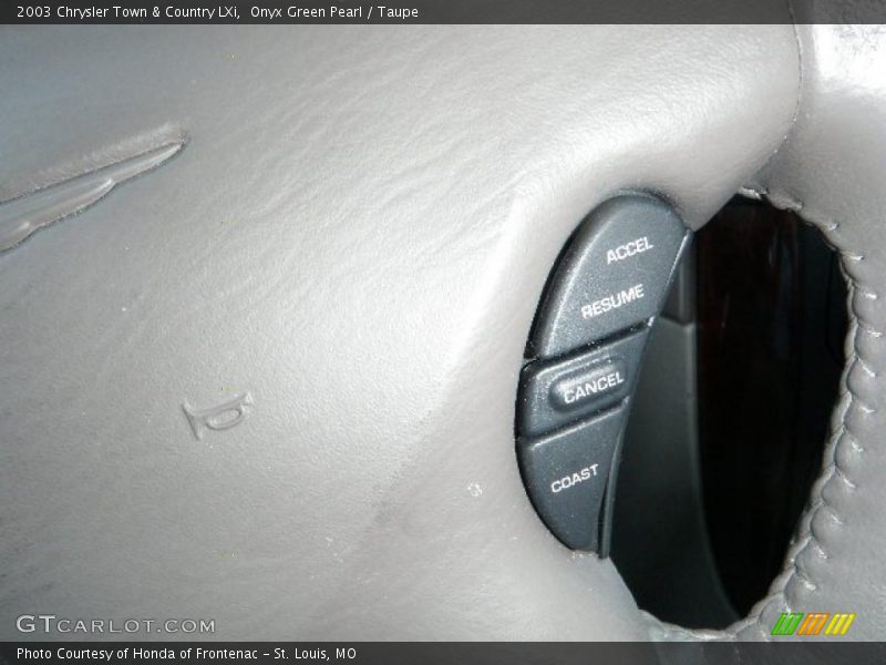 Onyx Green Pearl / Taupe 2003 Chrysler Town & Country LXi