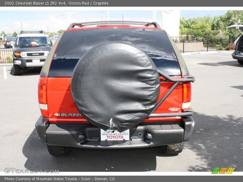 Victory Red / Graphite 2002 Chevrolet Blazer LS ZR2 4x4