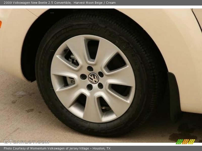 Harvest Moon Beige / Cream 2009 Volkswagen New Beetle 2.5 Convertible