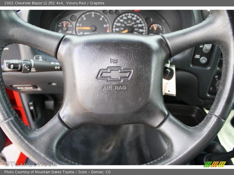 Victory Red / Graphite 2002 Chevrolet Blazer LS ZR2 4x4