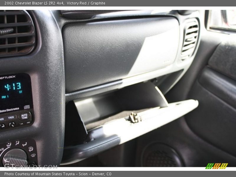 Victory Red / Graphite 2002 Chevrolet Blazer LS ZR2 4x4