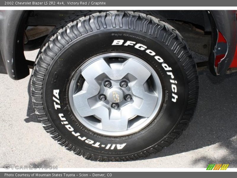 Victory Red / Graphite 2002 Chevrolet Blazer LS ZR2 4x4