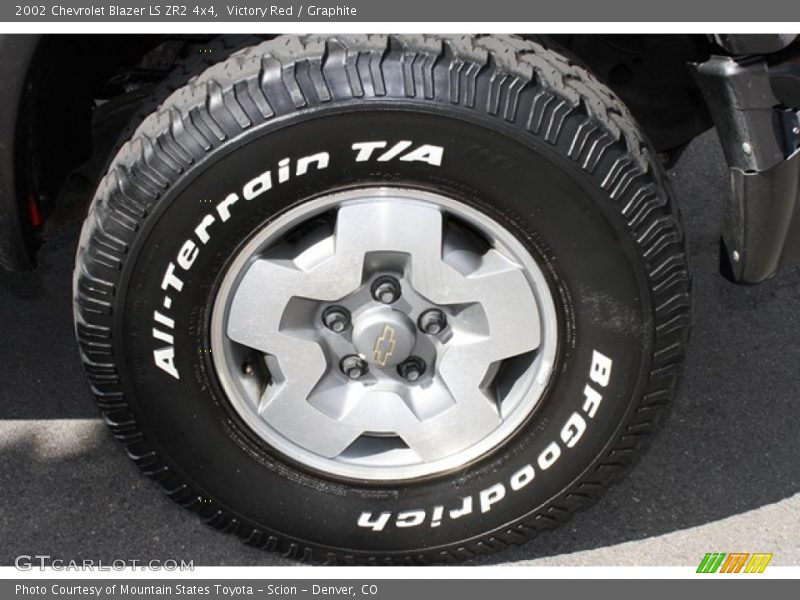 Victory Red / Graphite 2002 Chevrolet Blazer LS ZR2 4x4