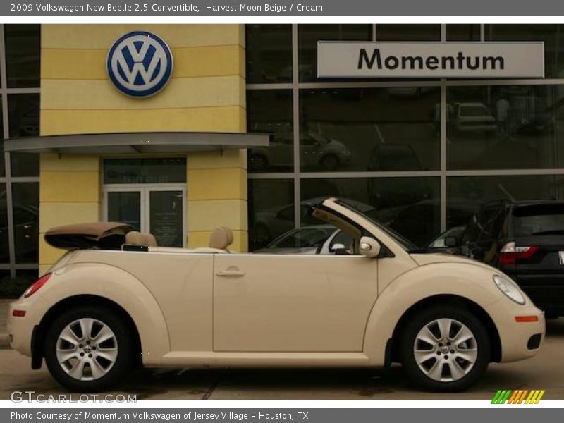 Harvest Moon Beige / Cream 2009 Volkswagen New Beetle 2.5 Convertible
