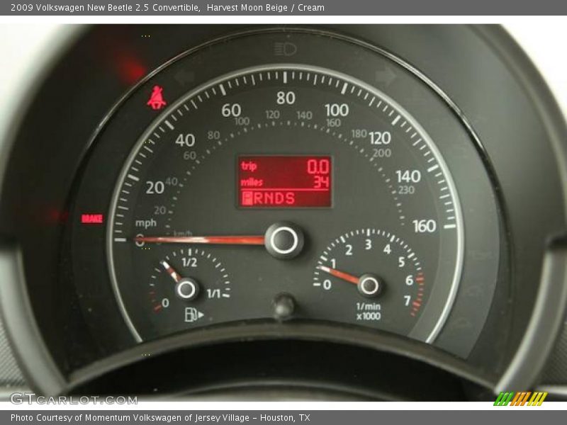 Harvest Moon Beige / Cream 2009 Volkswagen New Beetle 2.5 Convertible