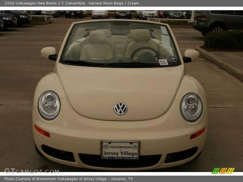 Harvest Moon Beige / Cream 2009 Volkswagen New Beetle 2.5 Convertible