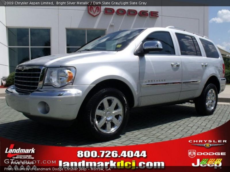 Bright Silver Metallic / Dark Slate Gray/Light Slate Gray 2009 Chrysler Aspen Limited