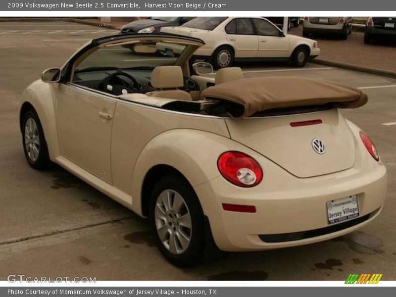 Harvest Moon Beige / Cream 2009 Volkswagen New Beetle 2.5 Convertible