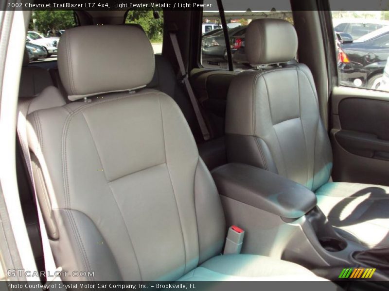 Light Pewter Metallic / Light Pewter 2002 Chevrolet TrailBlazer LTZ 4x4