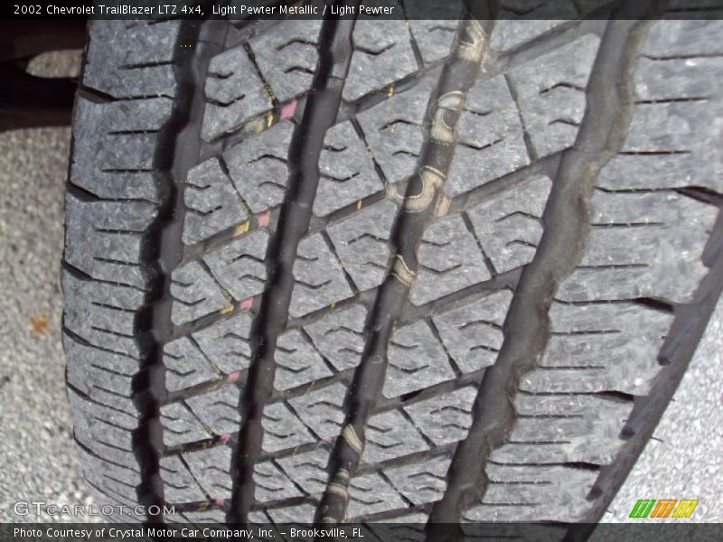 Light Pewter Metallic / Light Pewter 2002 Chevrolet TrailBlazer LTZ 4x4