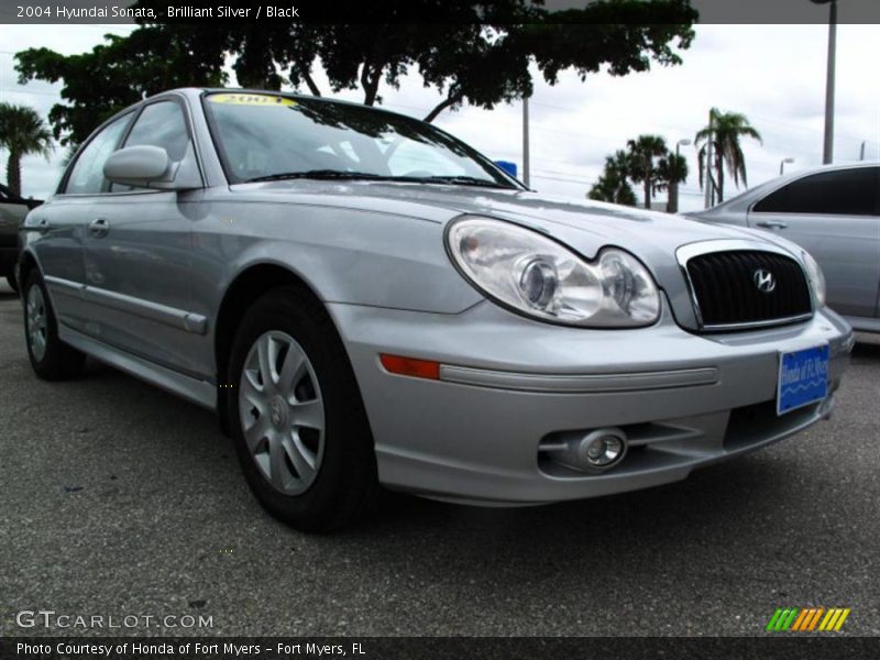 Brilliant Silver / Black 2004 Hyundai Sonata