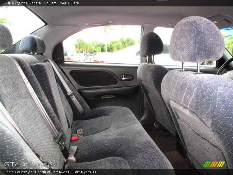 Brilliant Silver / Black 2004 Hyundai Sonata