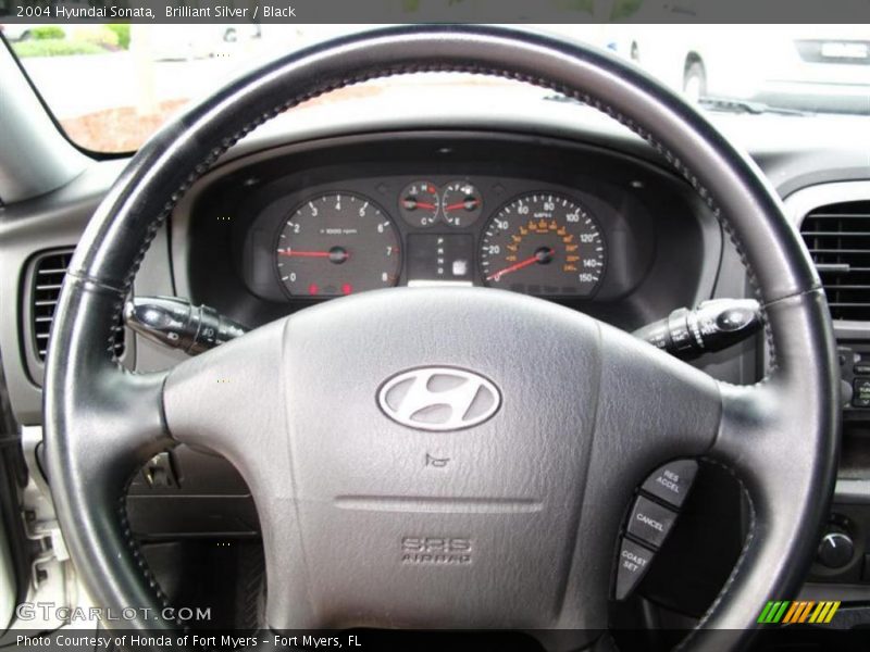 Brilliant Silver / Black 2004 Hyundai Sonata