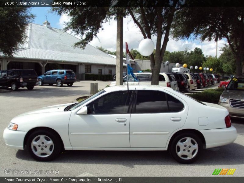 Cloud White / Blond 2000 Nissan Altima GXE