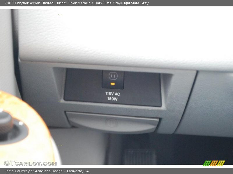 Bright Silver Metallic / Dark Slate Gray/Light Slate Gray 2008 Chrysler Aspen Limited