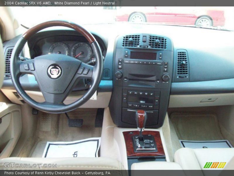White Diamond Pearl / Light Neutral 2004 Cadillac SRX V6 AWD