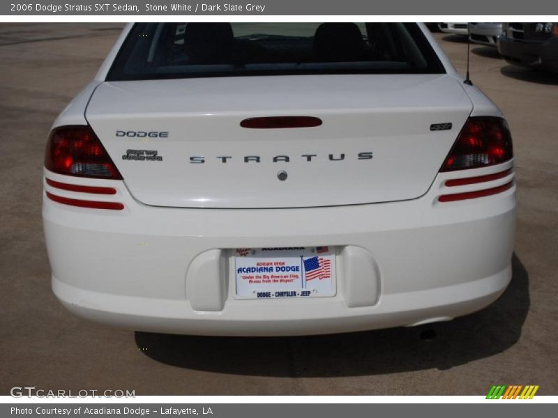 Stone White / Dark Slate Grey 2006 Dodge Stratus SXT Sedan
