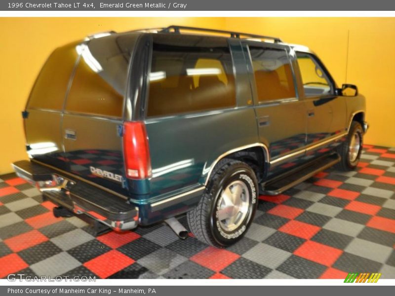 Emerald Green Metallic / Gray 1996 Chevrolet Tahoe LT 4x4