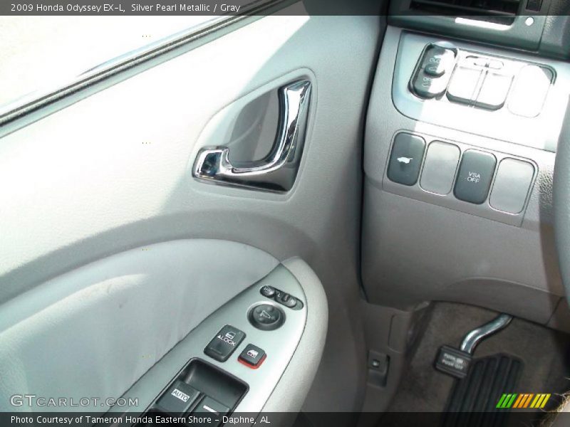 Silver Pearl Metallic / Gray 2009 Honda Odyssey EX-L