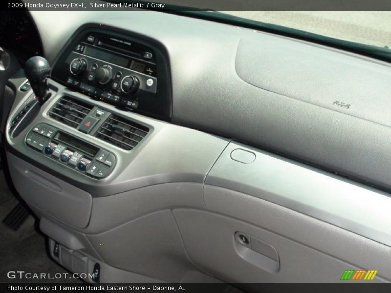 Silver Pearl Metallic / Gray 2009 Honda Odyssey EX-L