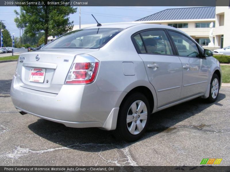 Brilliant Silver / Charcoal 2009 Nissan Sentra 2.0