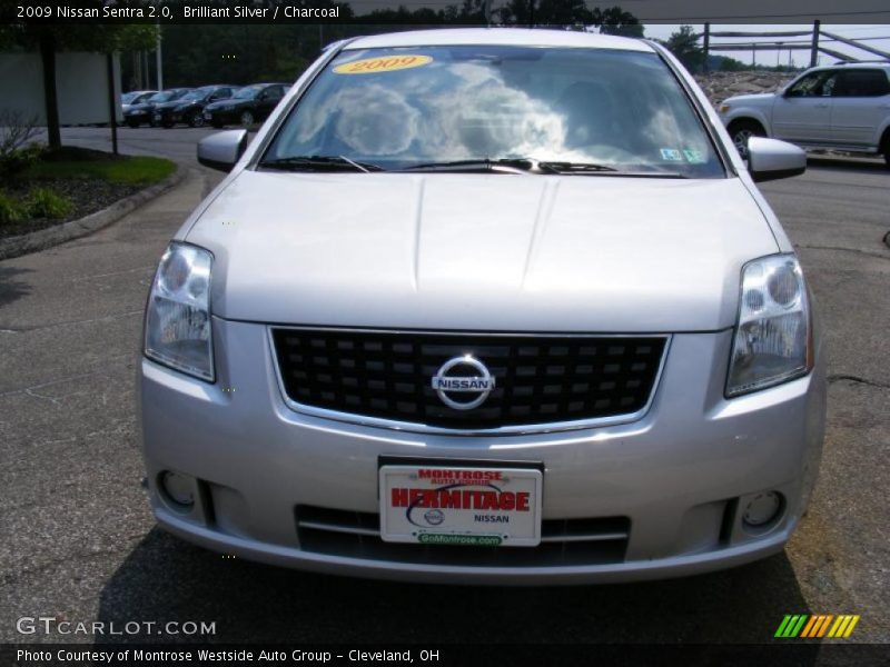 Brilliant Silver / Charcoal 2009 Nissan Sentra 2.0
