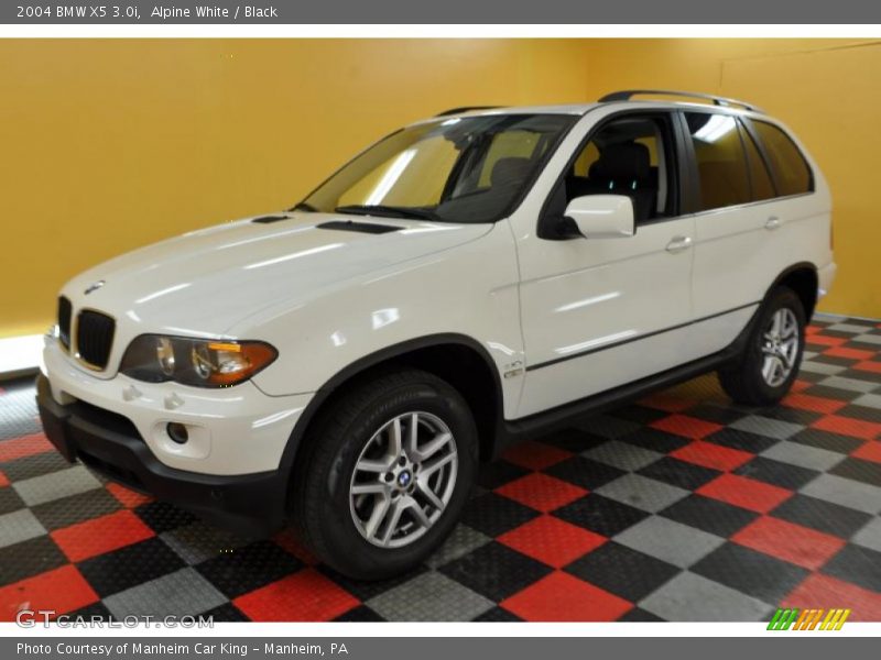 Alpine White / Black 2004 BMW X5 3.0i