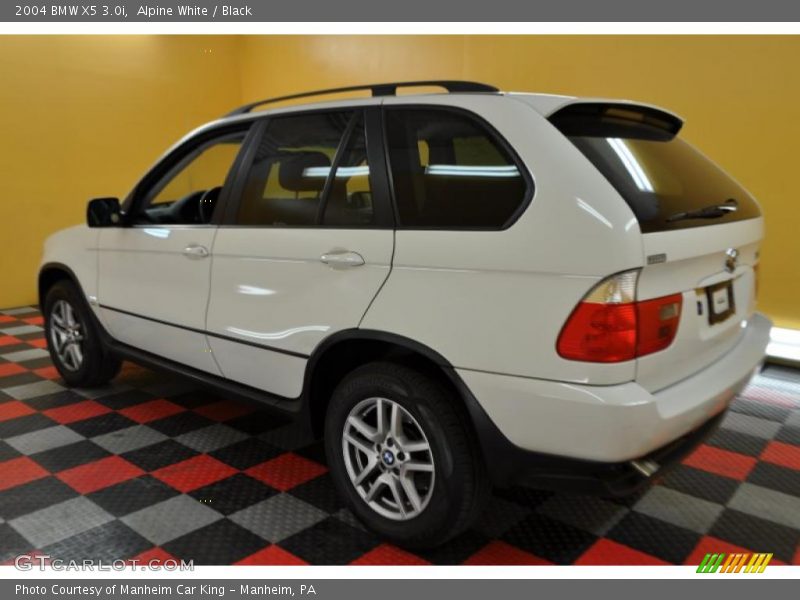 Alpine White / Black 2004 BMW X5 3.0i