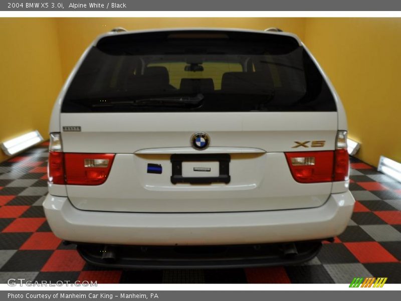 Alpine White / Black 2004 BMW X5 3.0i
