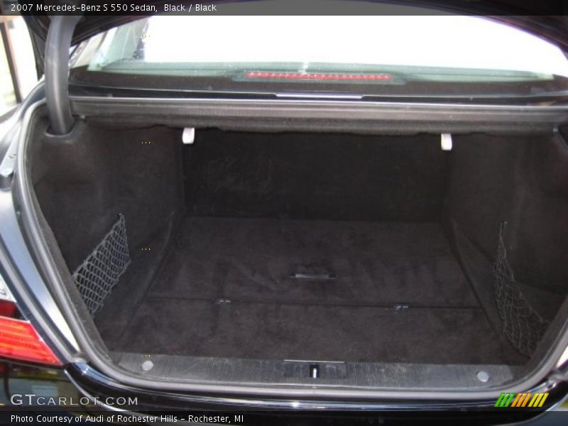 Black / Black 2007 Mercedes-Benz S 550 Sedan