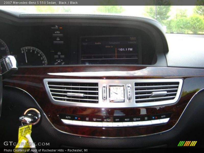 Black / Black 2007 Mercedes-Benz S 550 Sedan
