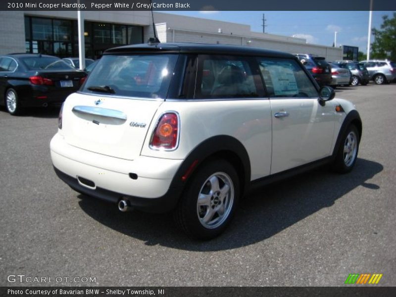 Pepper White / Grey/Carbon Black 2010 Mini Cooper Hardtop