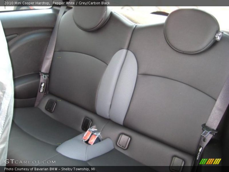 Pepper White / Grey/Carbon Black 2010 Mini Cooper Hardtop