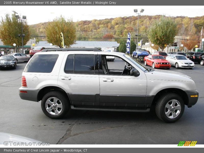 Satellite Silver Metallic / Midnight Grey 2005 Mercury Mountaineer V6 AWD