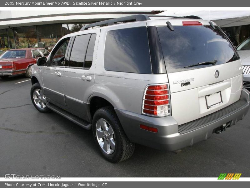 Satellite Silver Metallic / Midnight Grey 2005 Mercury Mountaineer V6 AWD
