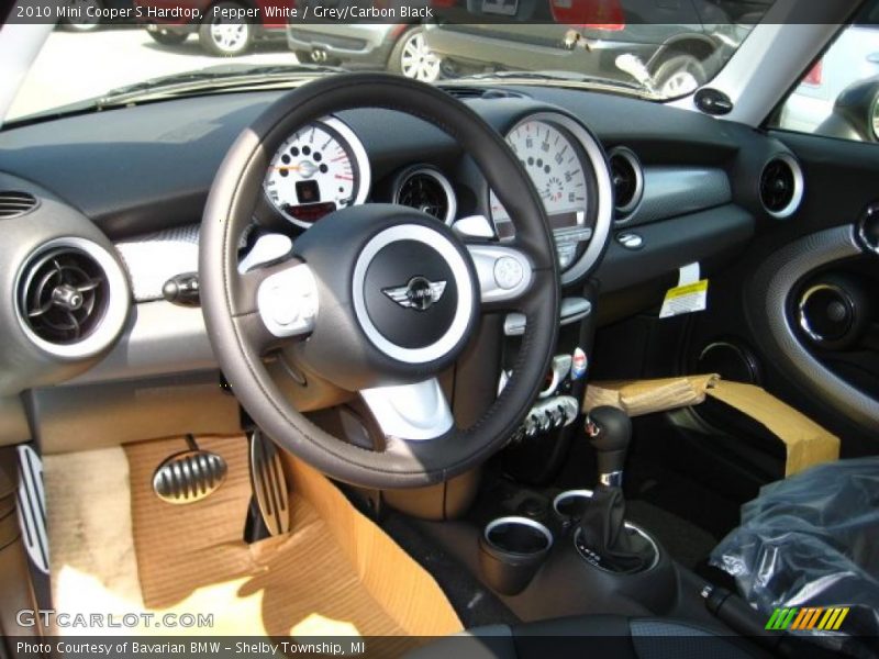 Pepper White / Grey/Carbon Black 2010 Mini Cooper S Hardtop