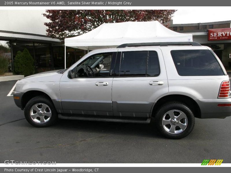 Satellite Silver Metallic / Midnight Grey 2005 Mercury Mountaineer V6 AWD