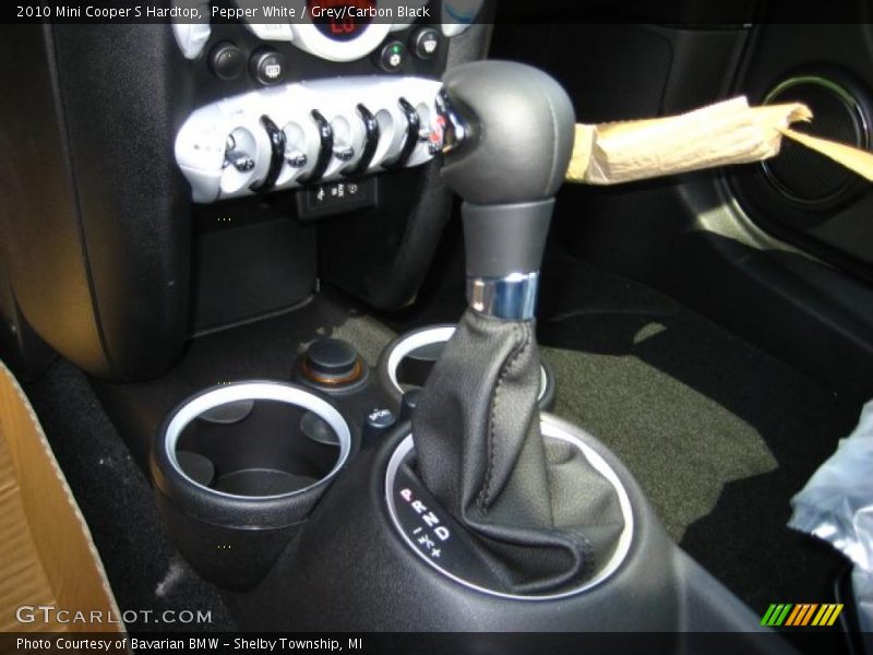 Pepper White / Grey/Carbon Black 2010 Mini Cooper S Hardtop