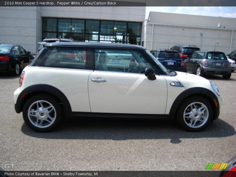 Pepper White / Grey/Carbon Black 2010 Mini Cooper S Hardtop