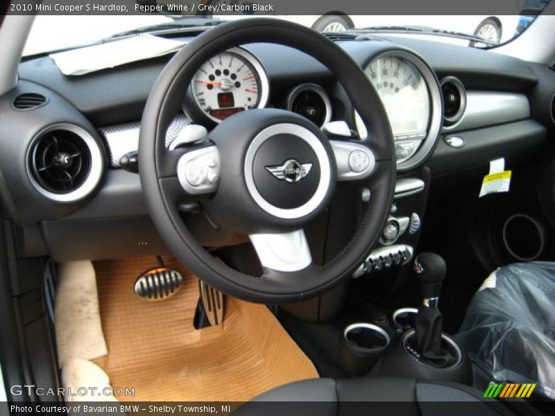 Pepper White / Grey/Carbon Black 2010 Mini Cooper S Hardtop