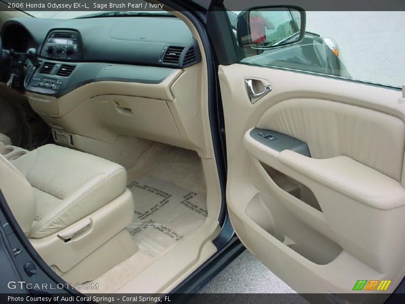 Sage Brush Pearl / Ivory 2006 Honda Odyssey EX-L
