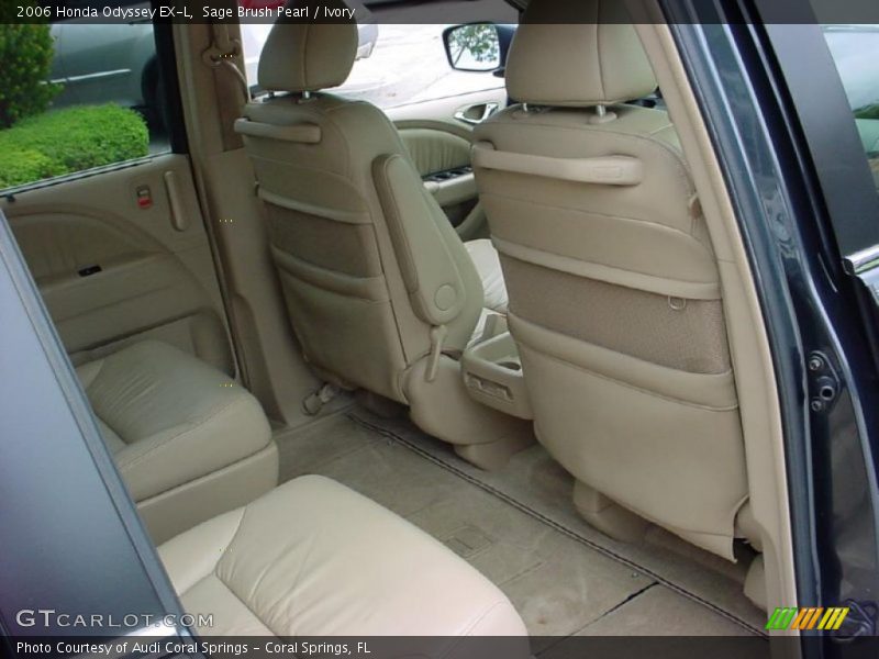 Sage Brush Pearl / Ivory 2006 Honda Odyssey EX-L