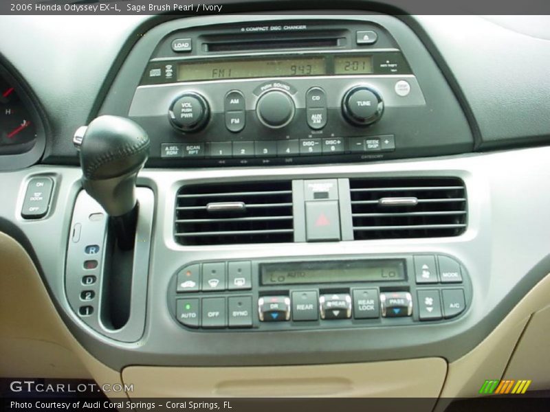 Sage Brush Pearl / Ivory 2006 Honda Odyssey EX-L
