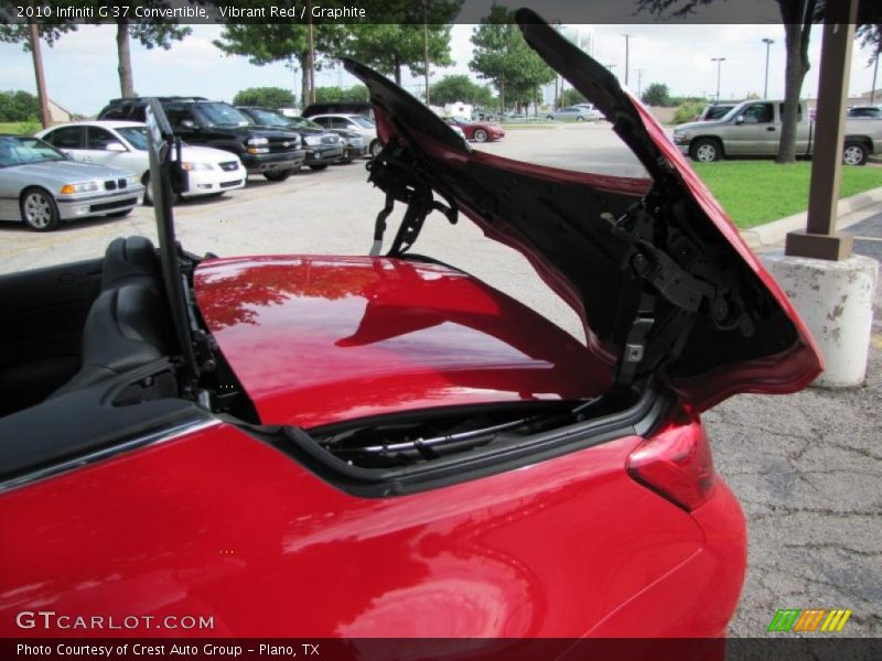  2010 G 37 Convertible Vibrant Red